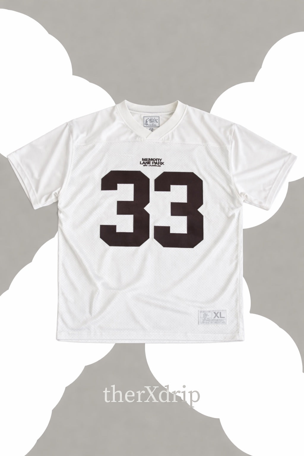"33" T-shirt